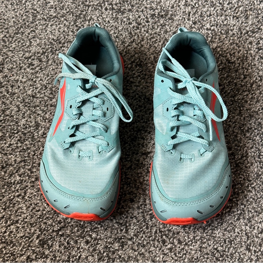 Altra Lone Peak size 7.5